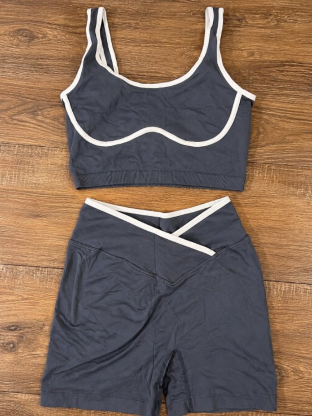 Women's 2 Piece Charcoal Gray Workout Set – Sports Bra & Biker Shorts White Trim